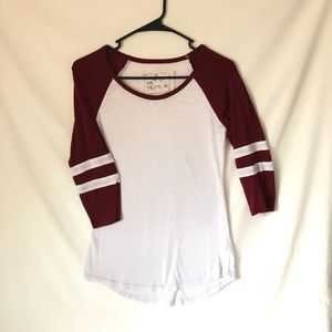 Womens medium baseball style shirt